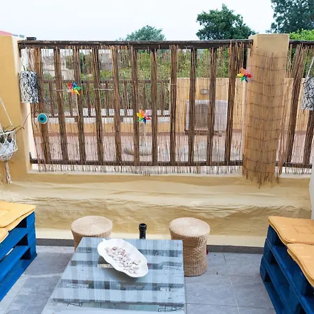 Anna's House 아파트 Rhodes City