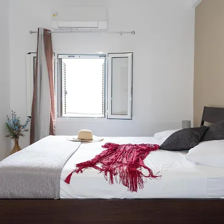 Anna's House * Rhodes City