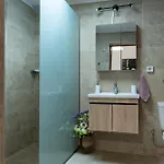 Anna's House